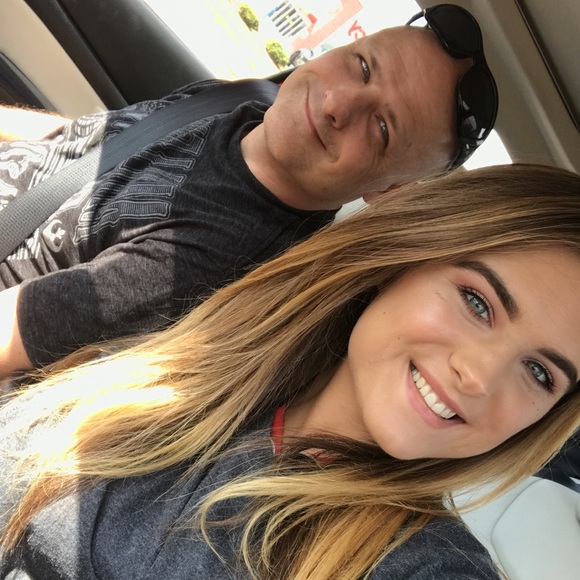 Meet your Posher, Natassja - Picture 1 of 1